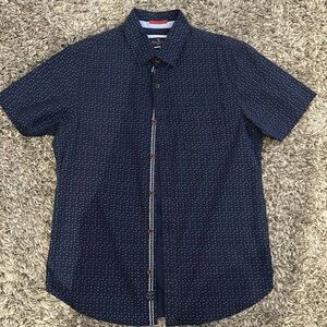 ACROSS THE POND Signature Line Short Sleeve